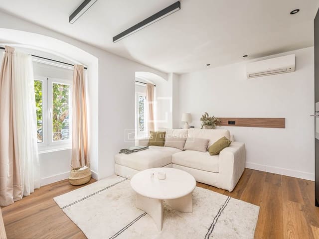 1 soverom Leilighet til salgs i Rios Rosas, Madrid by - € 750 000 (Ref: 10140151)