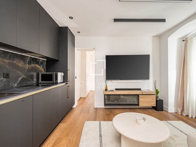 1 soverom Leilighet til salgs i Rios Rosas, Madrid by - € 750 000 (Ref: 10140151)