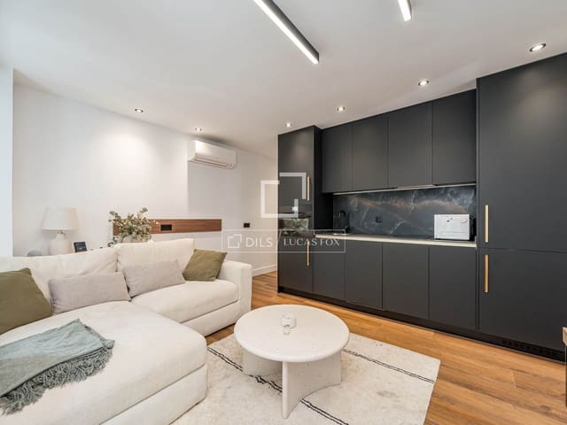 1 soverom Leilighet til salgs i Rios Rosas, Madrid by - € 750 000 (Ref: 10140151)