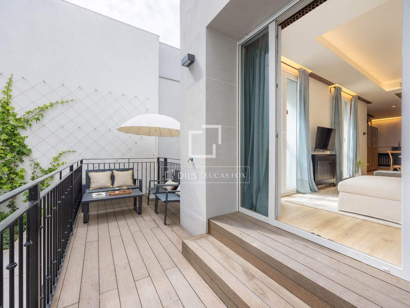 1 soveværelse Lejlighed til leje i Madrid by - € 2.600 (Ref: 10140153)