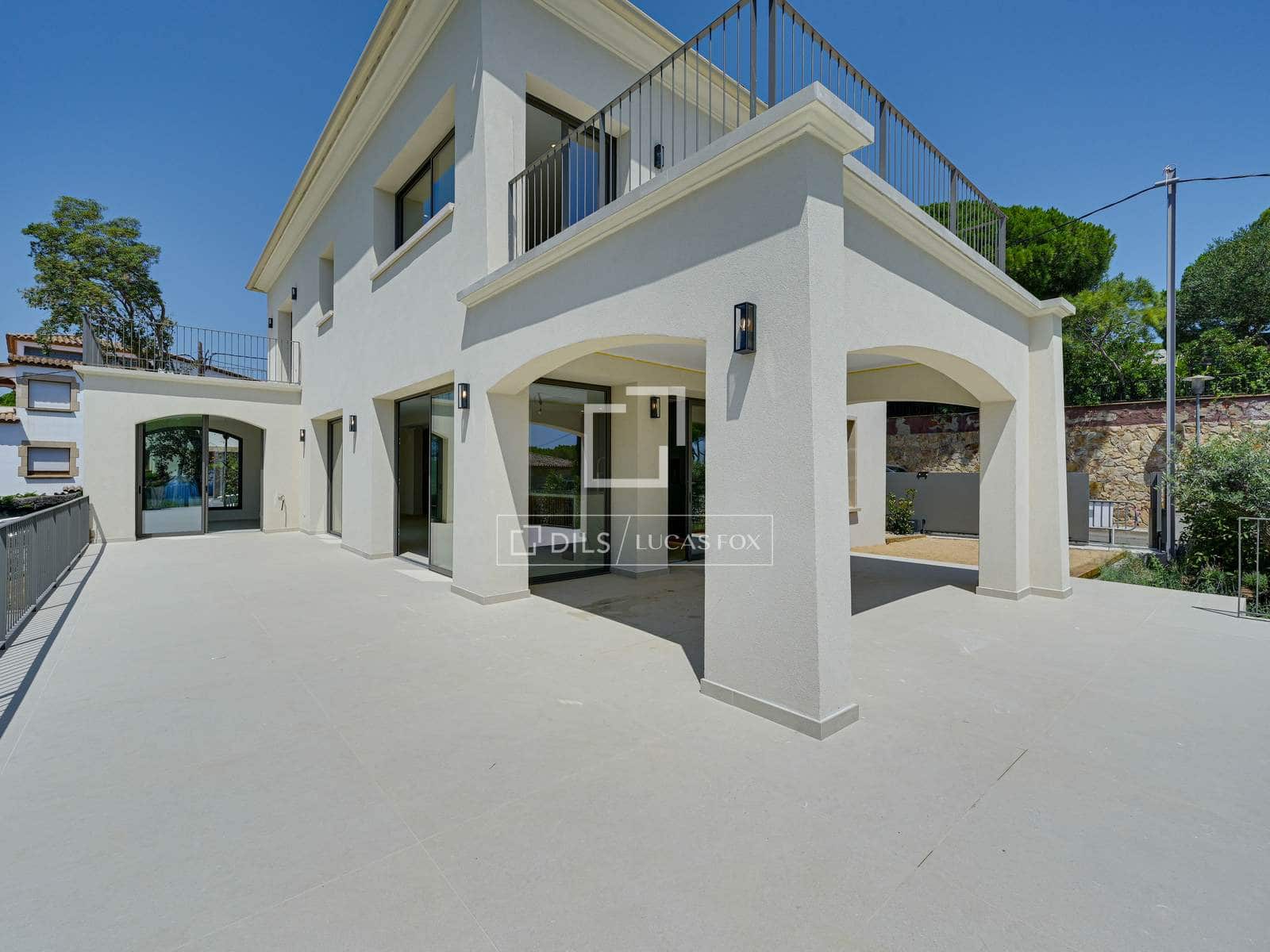 5 soverom Villa til salgs i Platja d'Aro med svømmebasseng garasje - € 2 600 000 (Ref: 10141402)