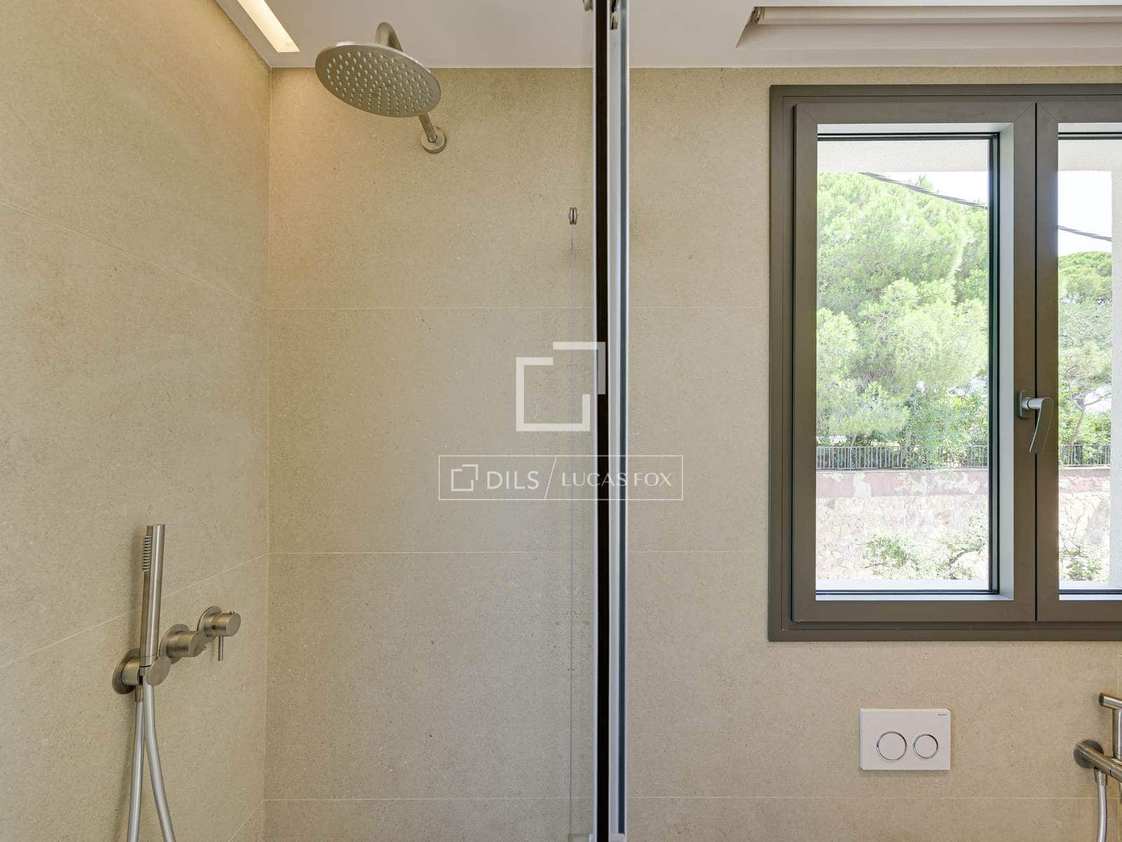 5 soverom Villa til salgs i Platja d'Aro med svømmebasseng garasje - € 2 600 000 (Ref: 10141402)