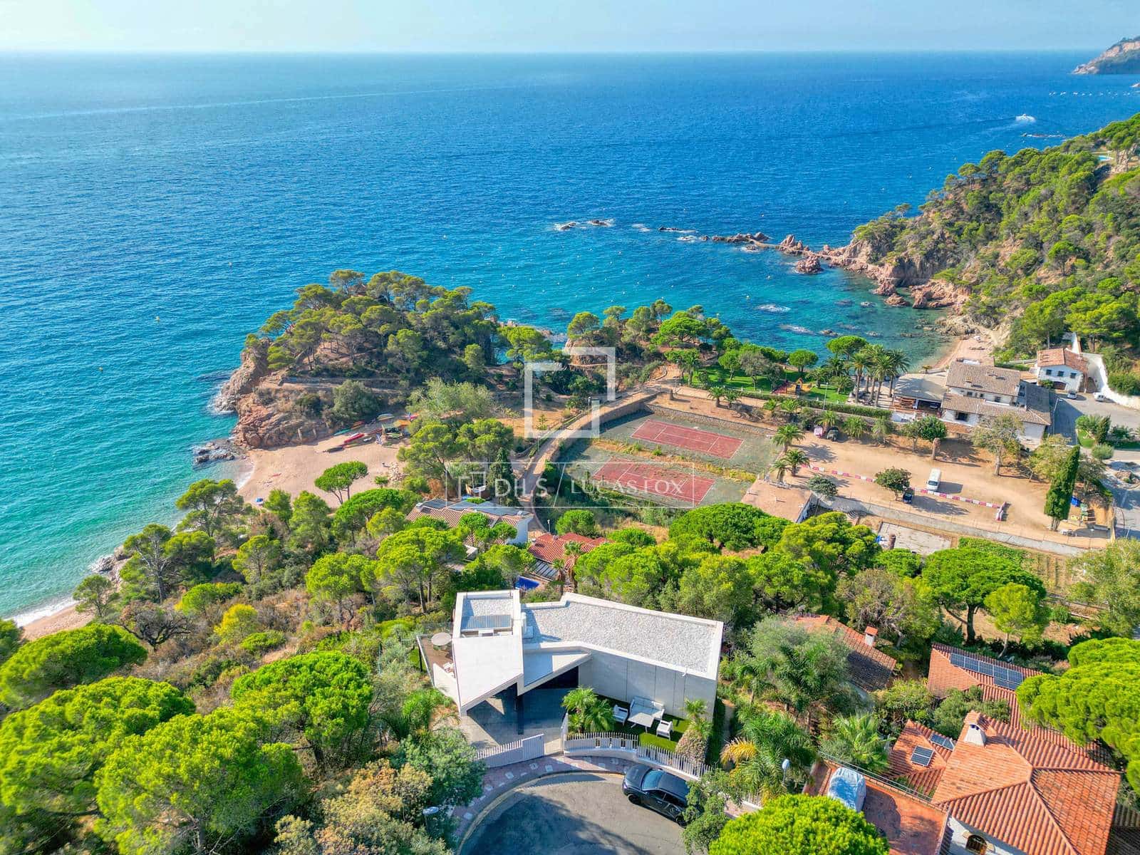 3 quarto Moradia para venda em Santa Cristina d'Aro com piscina garagem - 2 380 000 € (Ref: 10141403)
