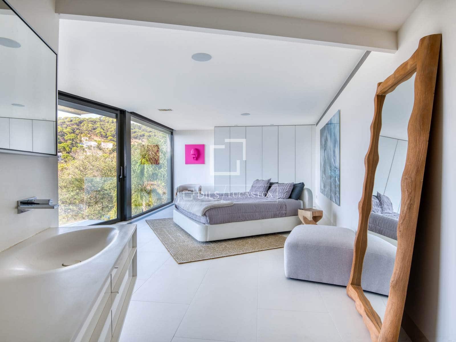 3 quarto Moradia para venda em Santa Cristina d'Aro com piscina garagem - 2 380 000 € (Ref: 10141403)