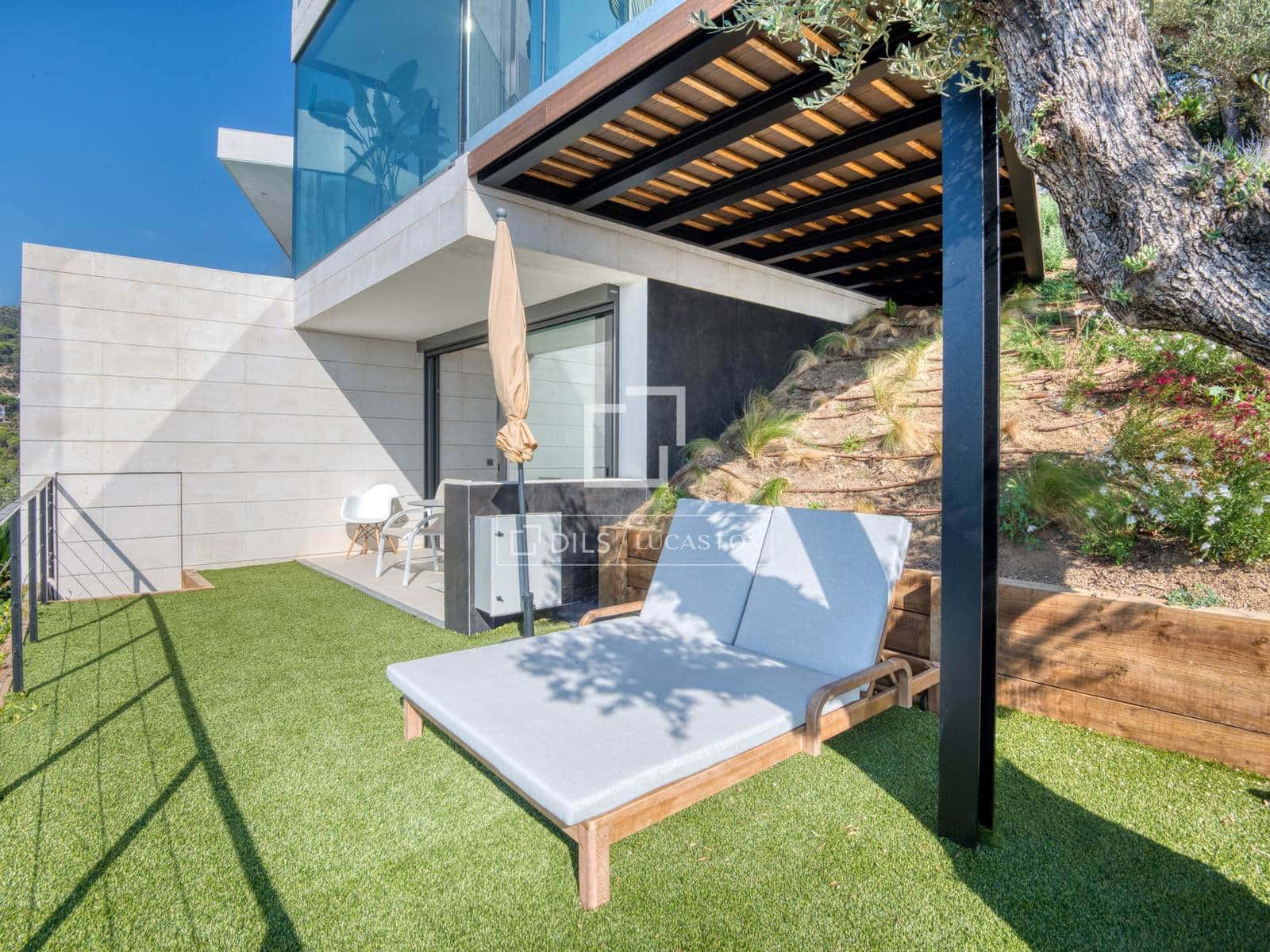 3 quarto Moradia para venda em Santa Cristina d'Aro com piscina garagem - 2 380 000 € (Ref: 10141403)