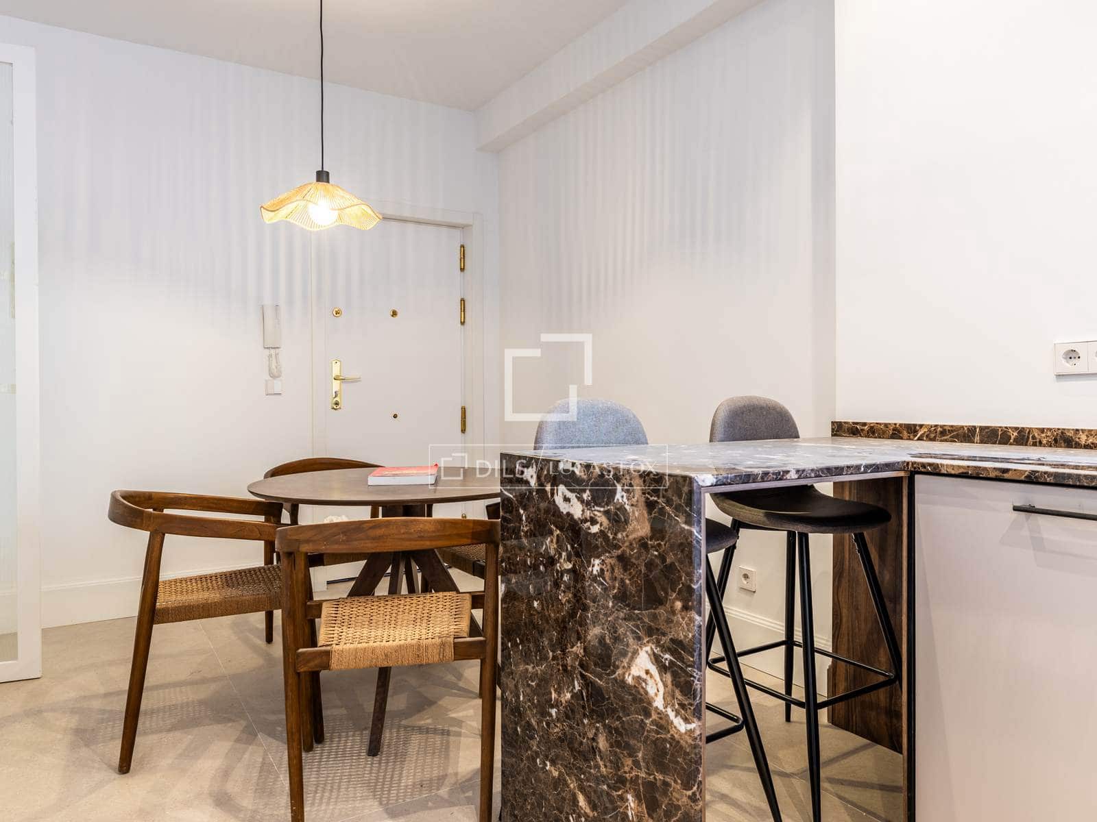 4 makuuhuone Huoneisto myytävänä paikassa Madrid kaupunki - 1 880 000 € (Ref: 10141476)