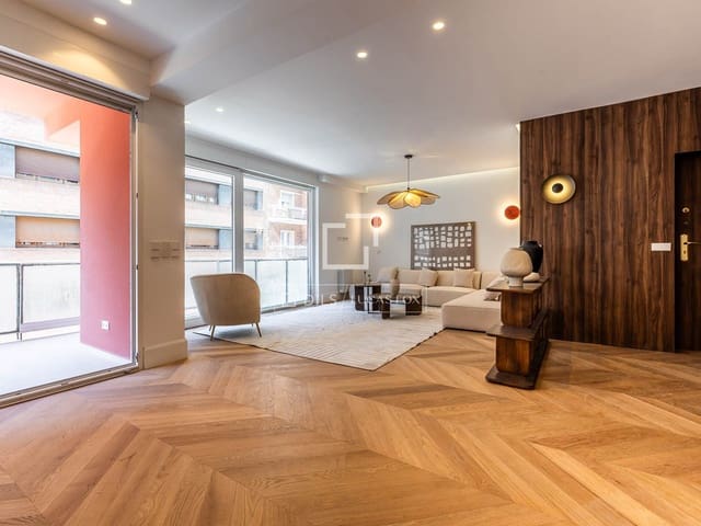 4 makuuhuone Huoneisto myytävänä paikassa Gaztambide, Madrid kaupunki - 1 880 000 € (Ref: 10141476)