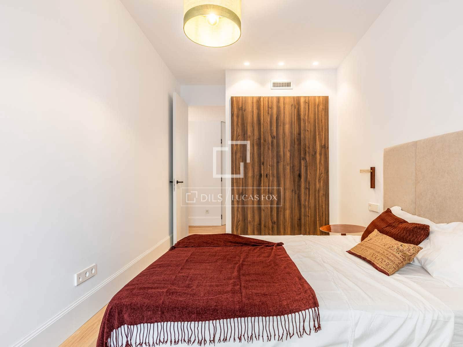 4 makuuhuone Huoneisto myytävänä paikassa Madrid kaupunki - 1 880 000 € (Ref: 10141476)