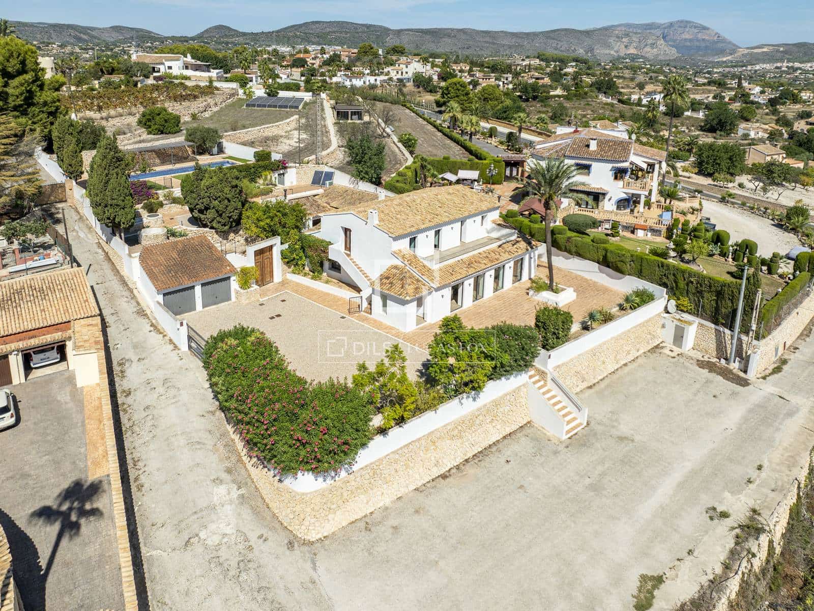 7 soveværelse Villa til salg i Teulada med swimmingpool garage - € 1.350.000 (Ref: 10144736)