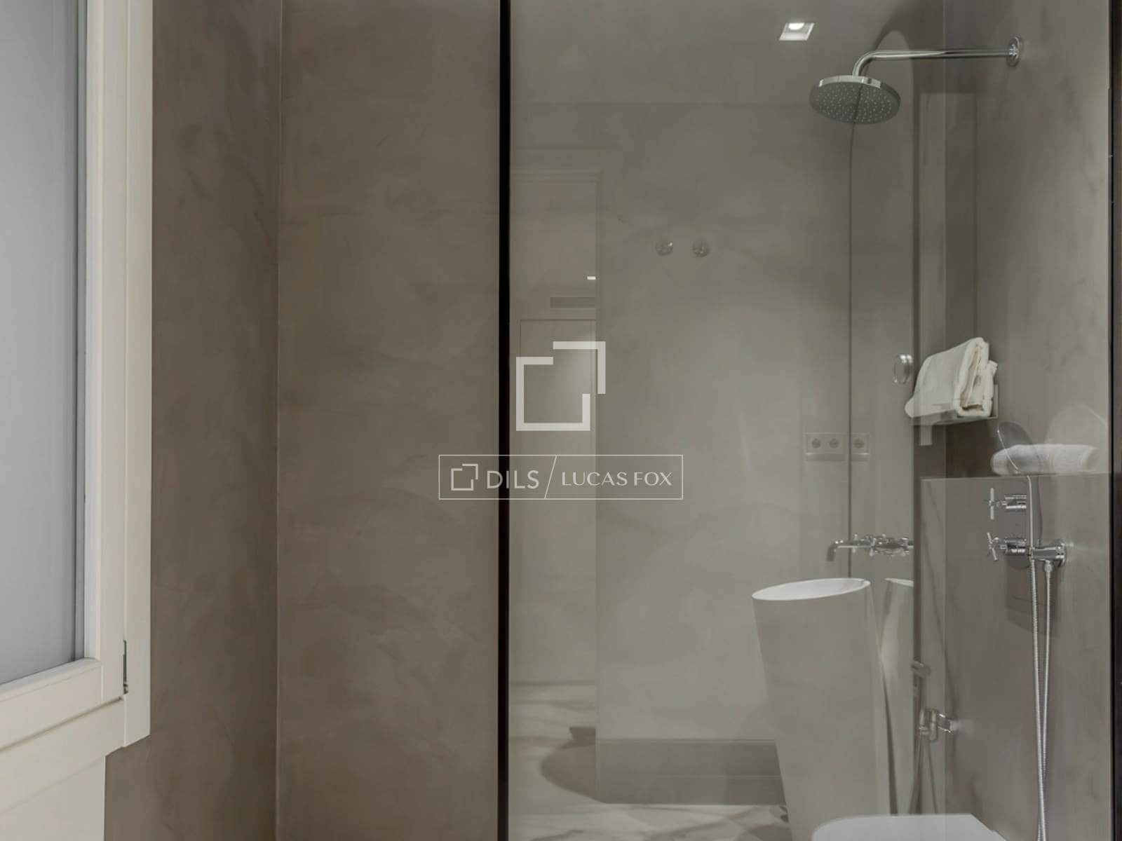 Apartamento de 4 habitaciones en Madrid ciudad en alquiler - 8.500 € (Ref: 10144894)