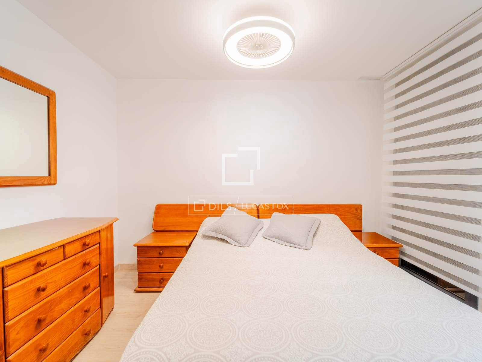 3 soverom Villa til salgs i Valencia by med svømmebasseng garasje - € 749 000 (Ref: 10144895)