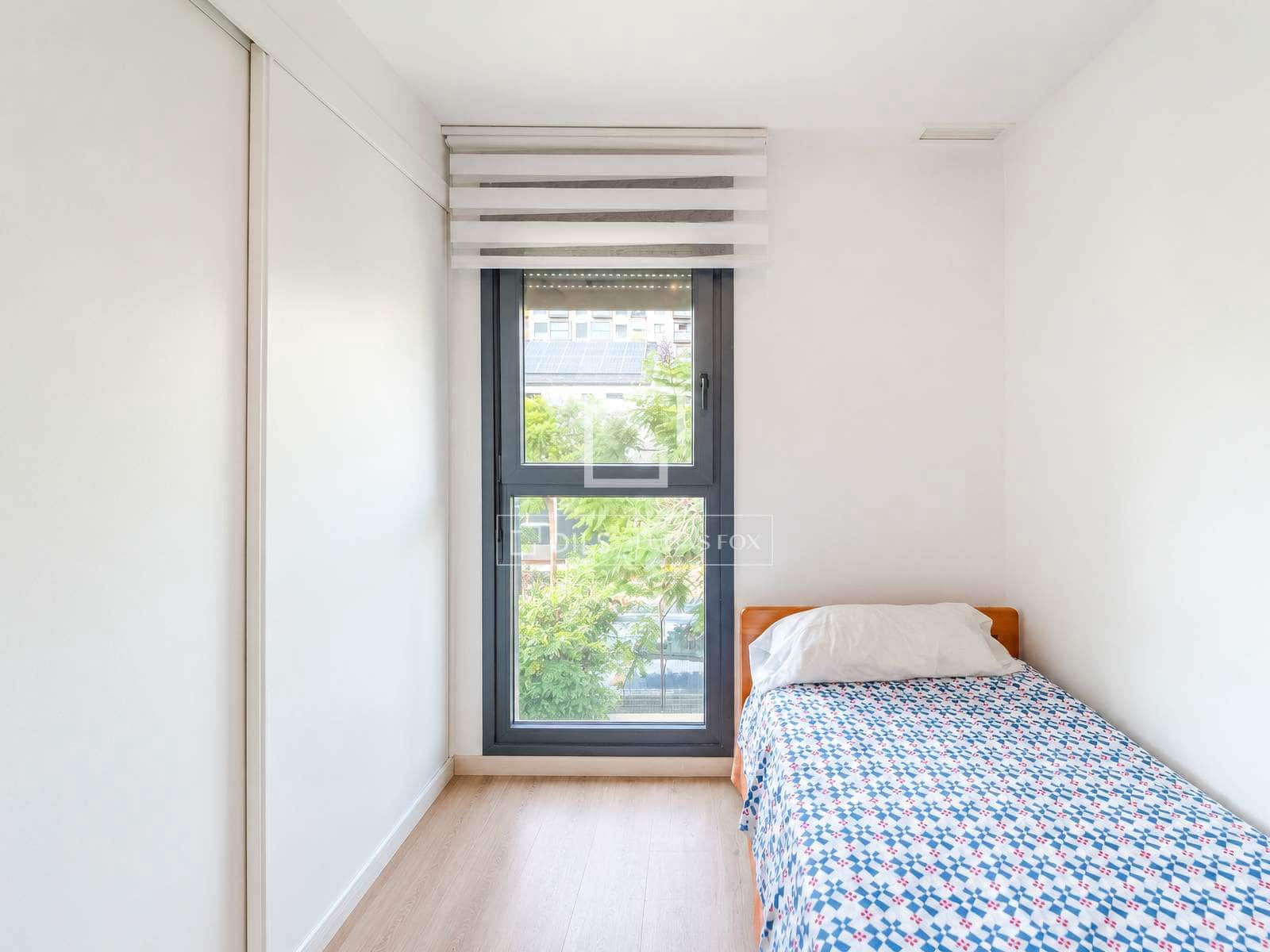 3 soverom Villa til salgs i Valencia by med svømmebasseng garasje - € 749 000 (Ref: 10144895)