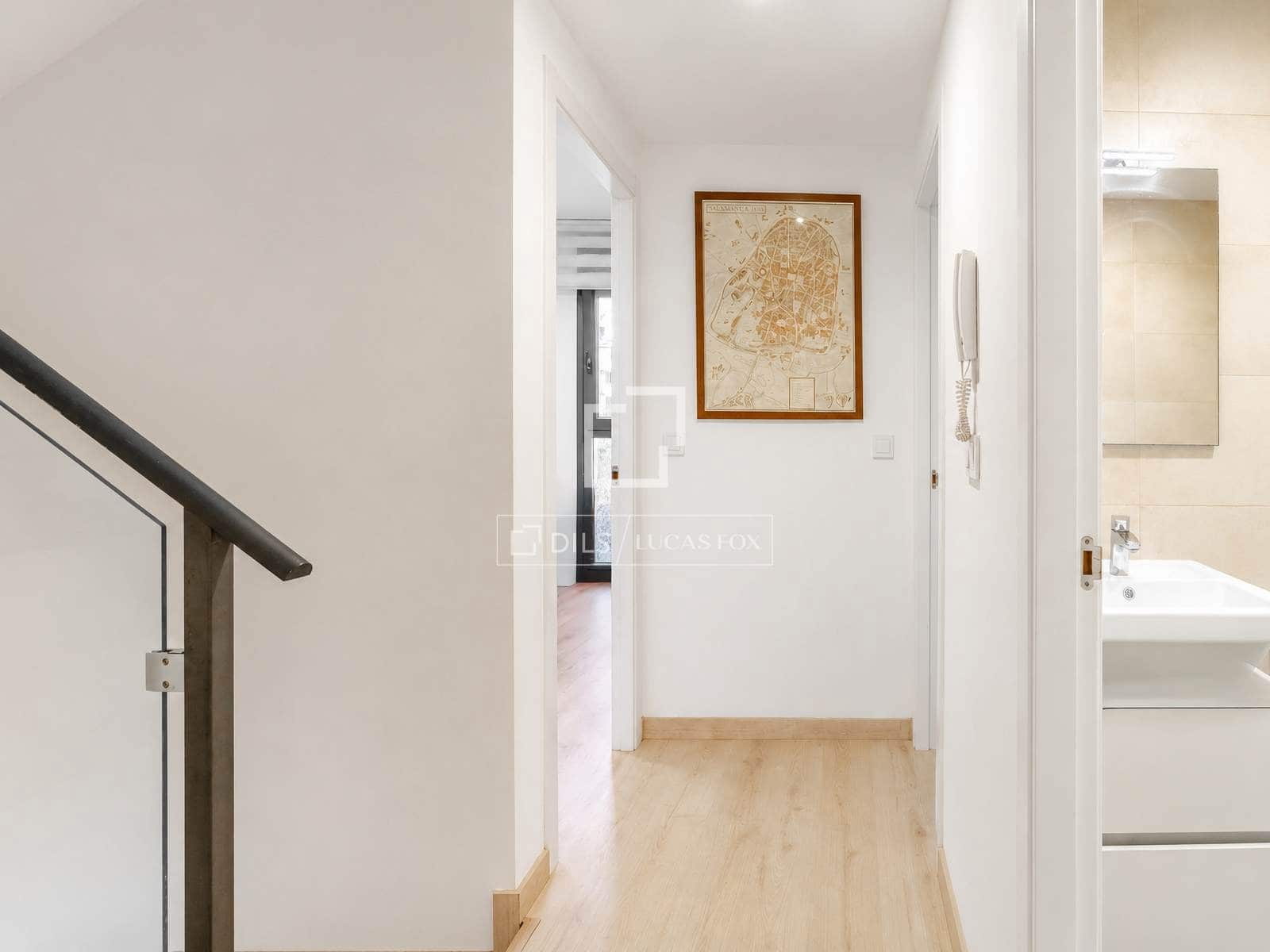 3 soverom Villa til salgs i Valencia by med svømmebasseng garasje - € 749 000 (Ref: 10144895)