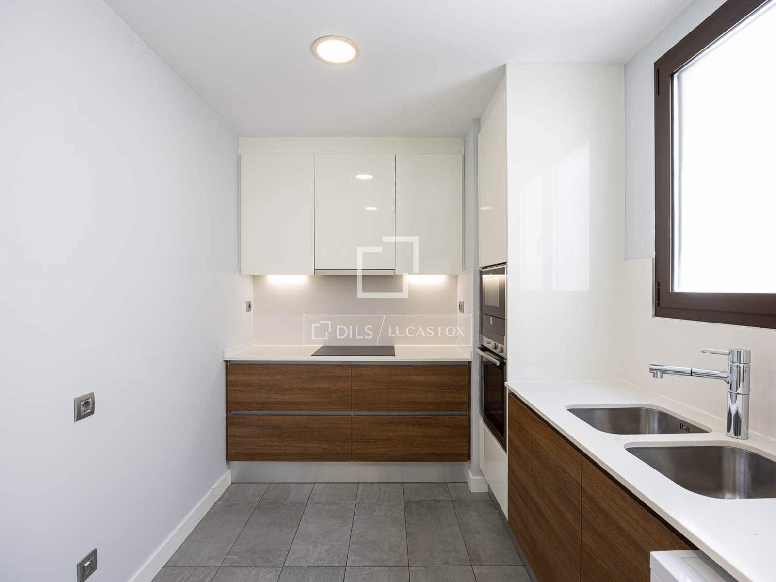2 chambre Appartement à vendre à Barcelone ville avec piscine garage - 750 000 € (Ref: 10145156)