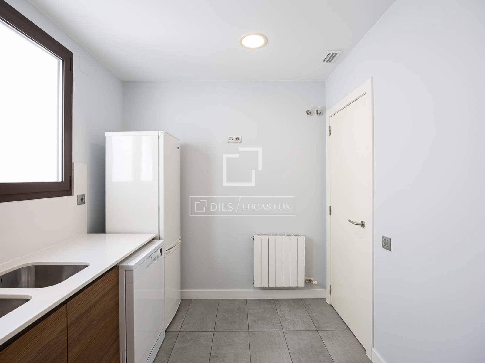 2 chambre Appartement à vendre à Barcelone ville avec piscine garage - 750 000 € (Ref: 10145156)