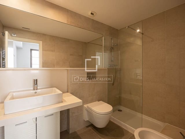 2 chambre Appartement à vendre à Barcelone ville avec piscine garage - 750 000 € (Ref: 10145156)