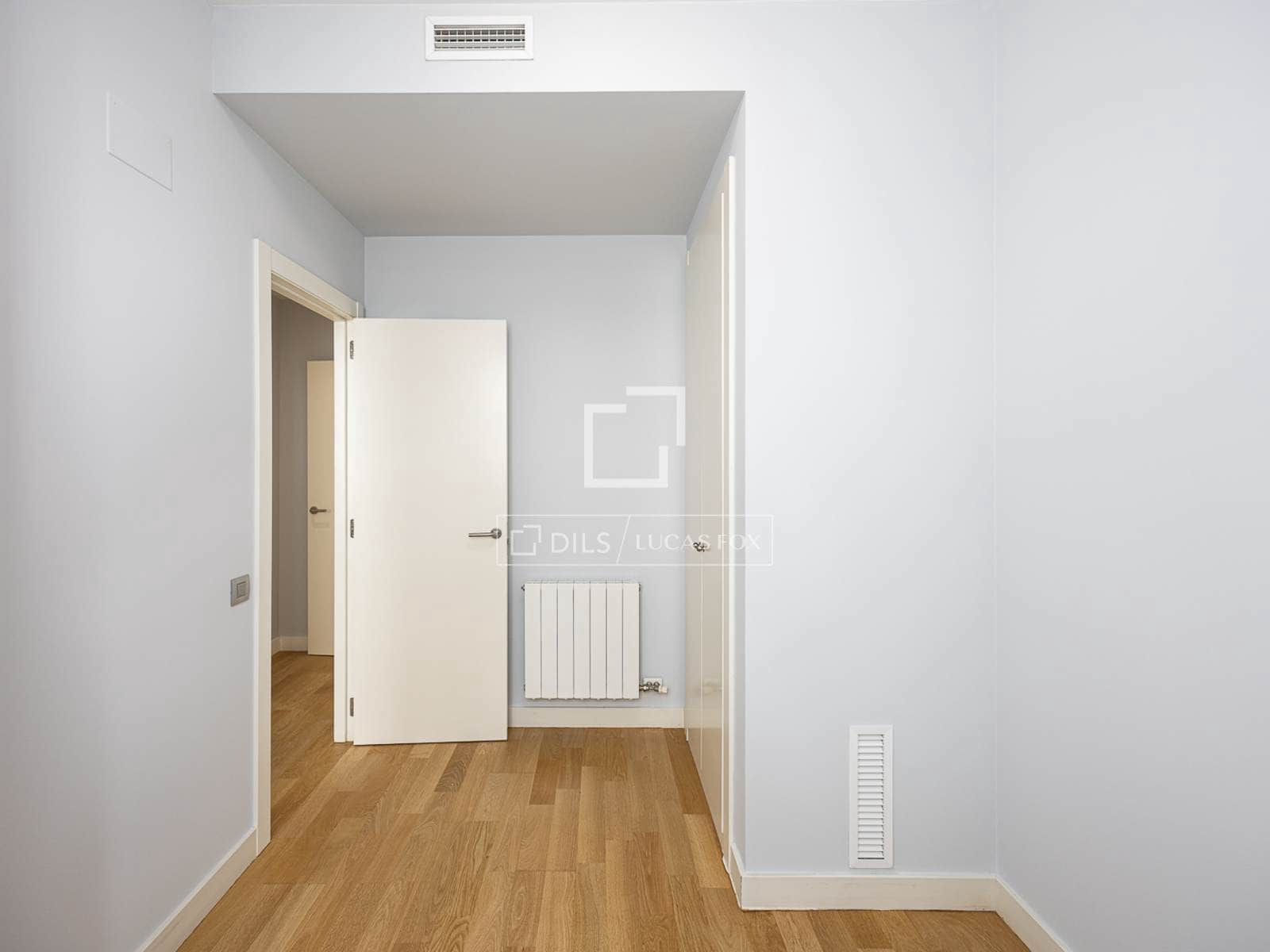 2 chambre Appartement à vendre à Barcelone ville avec piscine garage - 750 000 € (Ref: 10145156)
