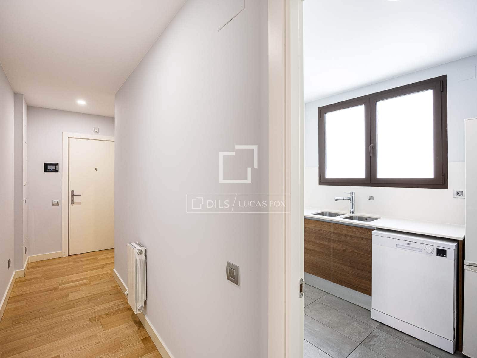 2 chambre Appartement à vendre à Barcelone ville avec piscine garage - 750 000 € (Ref: 10145156)