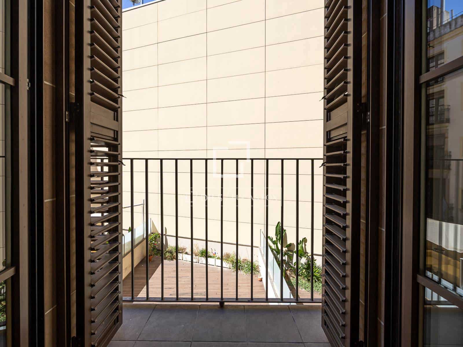 2 chambre Appartement à vendre à Barcelone ville avec piscine garage - 750 000 € (Ref: 10145156)