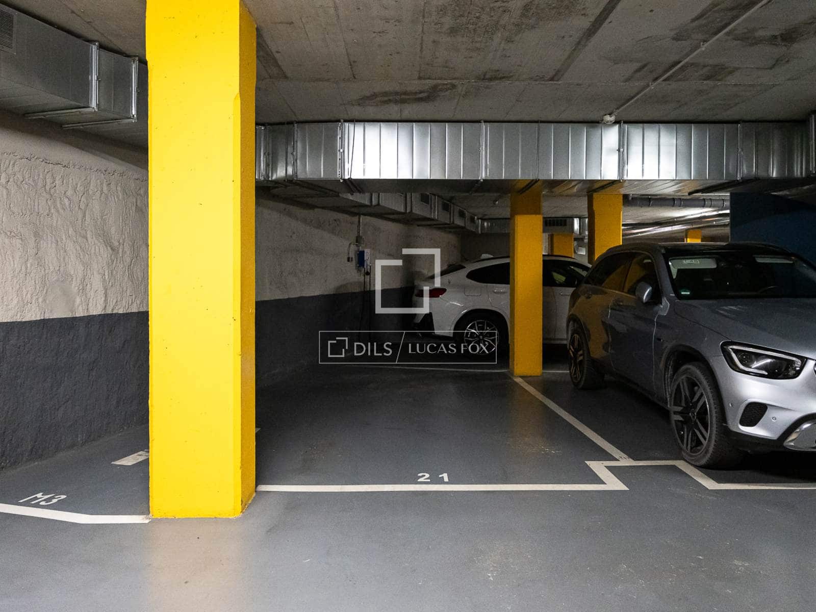 2 chambre Appartement à vendre à Barcelone ville avec piscine garage - 750 000 € (Ref: 10145156)