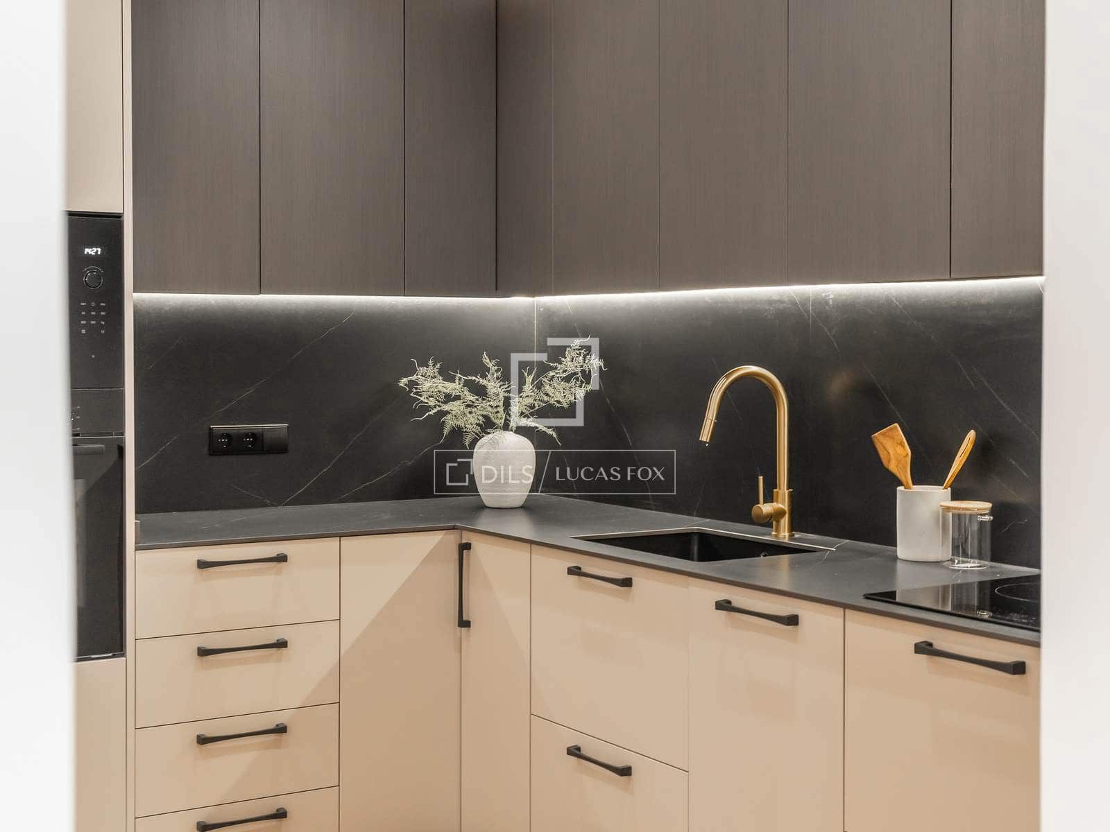 2 quarto Apartamento para venda em Madrid cidade - 869 000 € (Ref: 10145306)