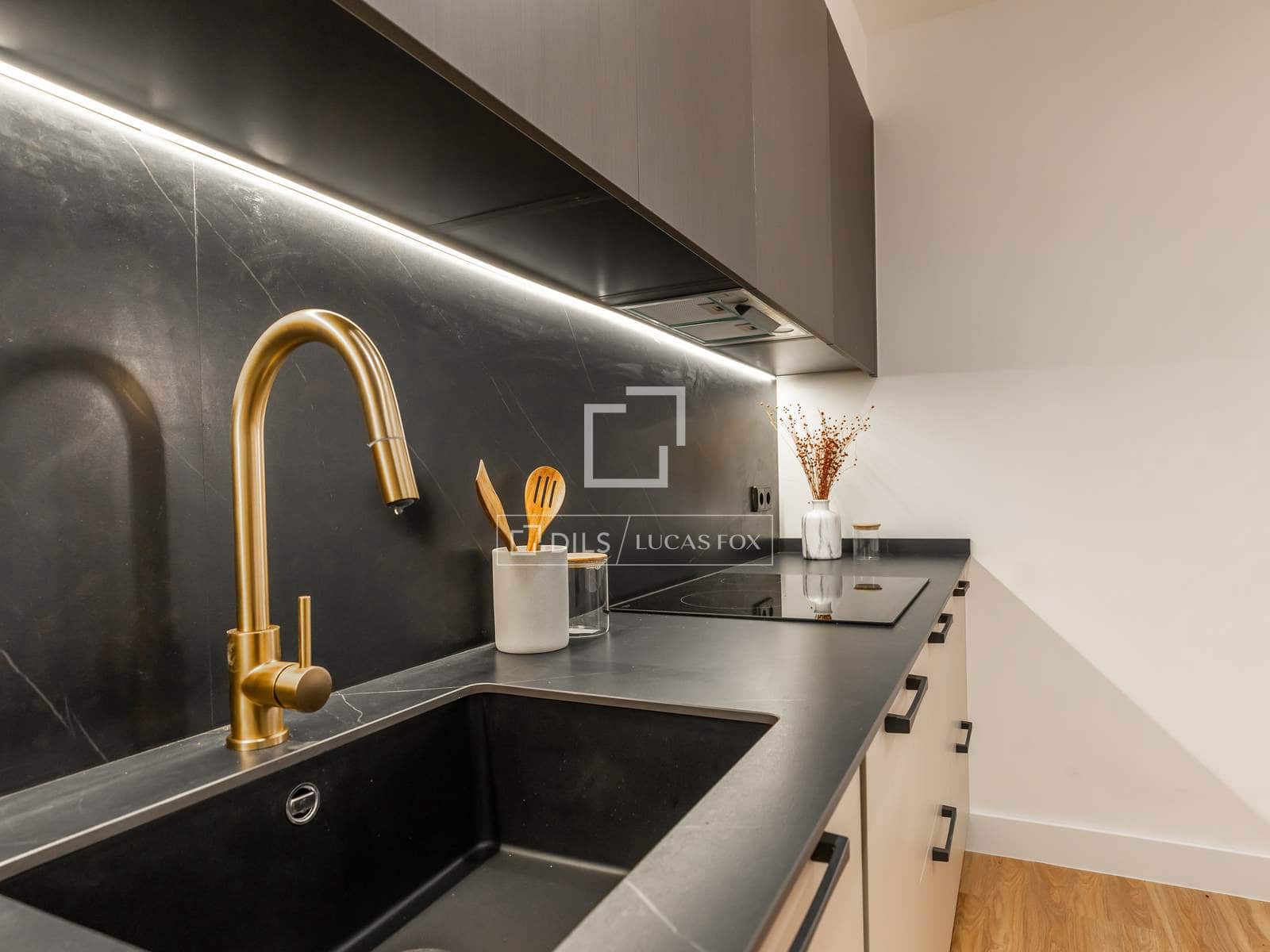 2 quarto Apartamento para venda em Madrid cidade - 869 000 € (Ref: 10145306)