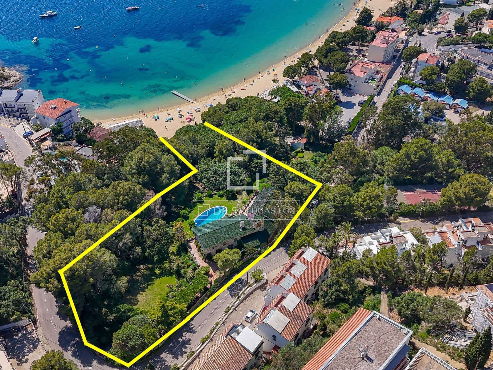 6 sypialnia Willa na sprzedaż w Roses z basenem garażem - 6 000 000 € (Ref: 10147441)