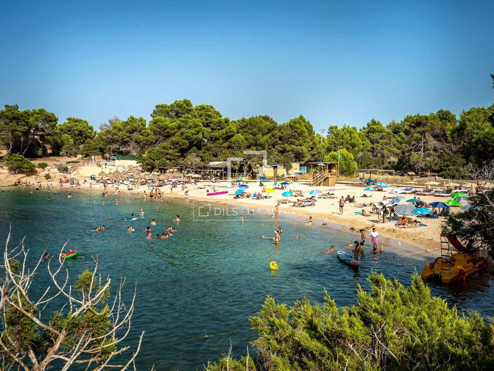 5 makuuhuone Huvila vuokrattavana paikassa Sant Agusti des Vedra mukana uima-altaan 
autotalli - 18 000 € (Ref: 10147442)