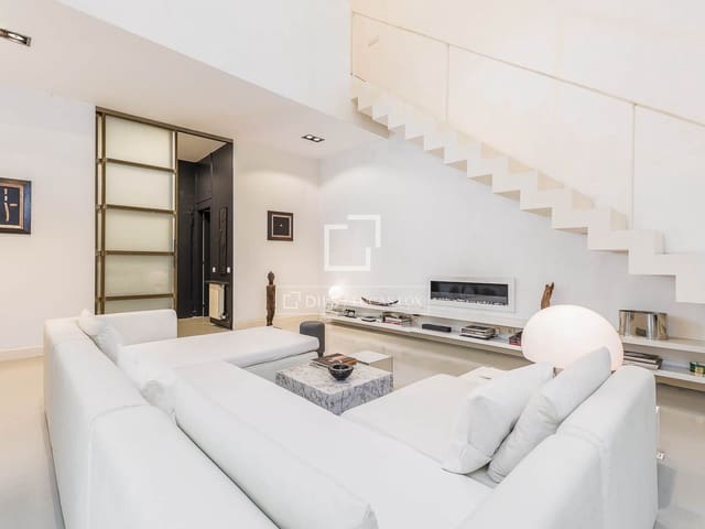 1 soverom Leilighet til salgs i Barcelona by - € 975 000 (Ref: 10147444)