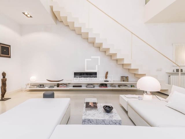 1 soverom Leilighet til salgs i Barcelona by - € 975 000 (Ref: 10147444)