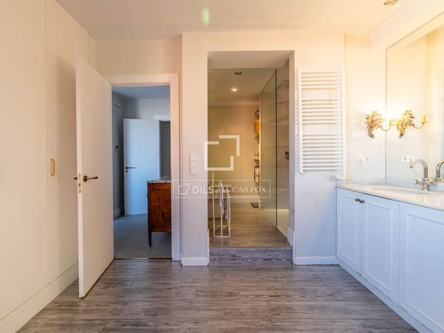 5 makuuhuone Kattohuoneisto myytävänä paikassa El Viso, Madrid kaupunki mukana 
autotalli - 6 950 000 € (Ref: 10147922)