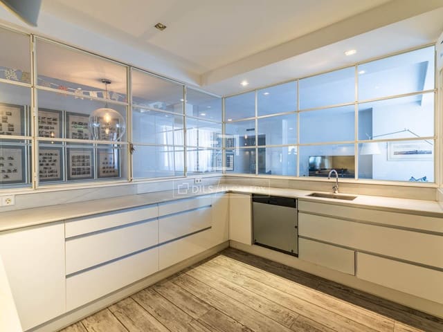 5 makuuhuone Kattohuoneisto myytävänä paikassa El Viso, Madrid kaupunki mukana 
autotalli - 6 950 000 € (Ref: 10147922)