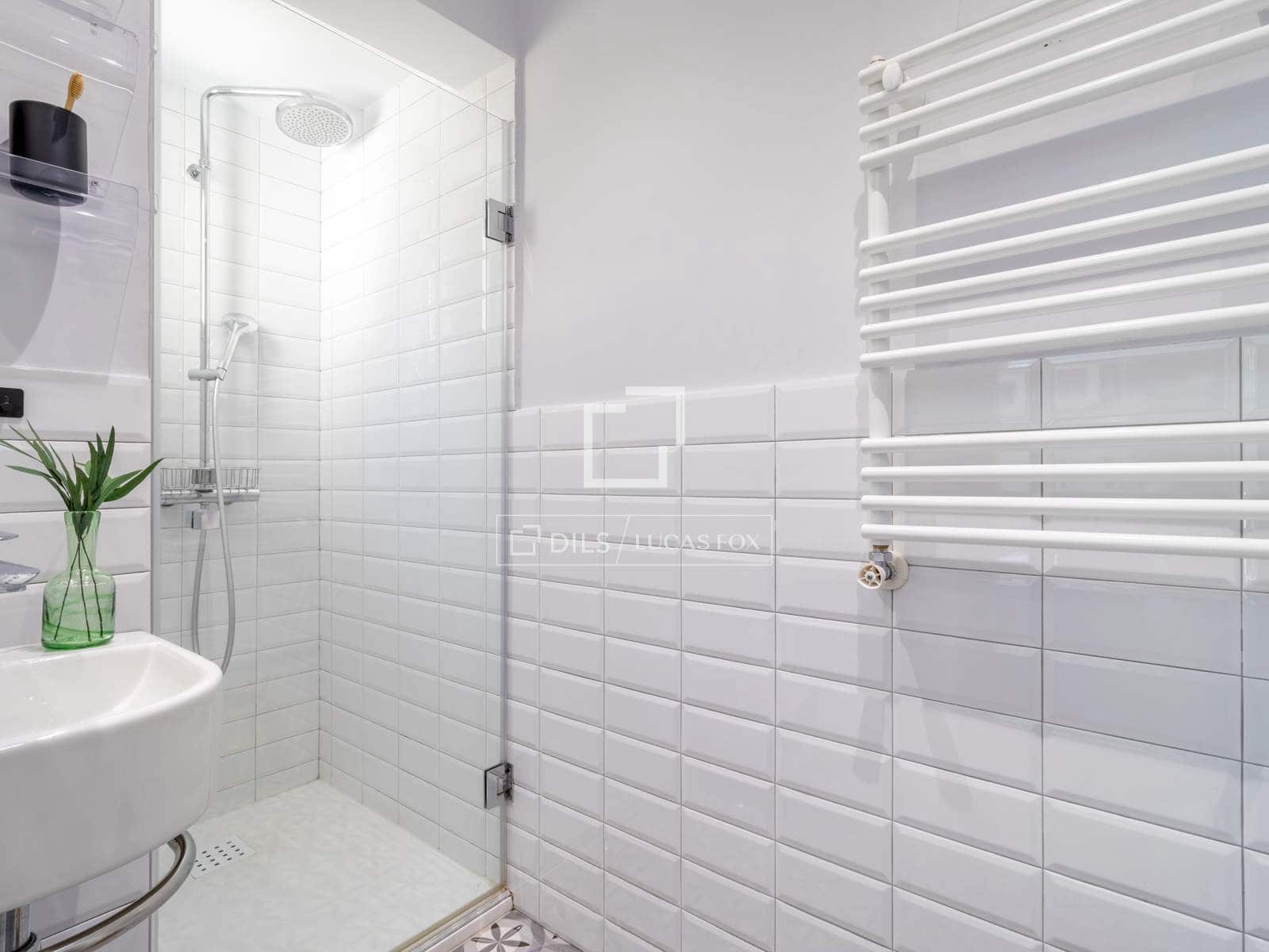 2 makuuhuone Huoneisto myytävänä paikassa Madrid kaupunki - 682 000 € (Ref: 10147923)