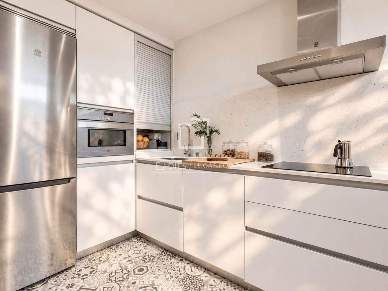 2 makuuhuone Huoneisto myytävänä paikassa Madrid kaupunki - 682 000 € (Ref: 10147923)