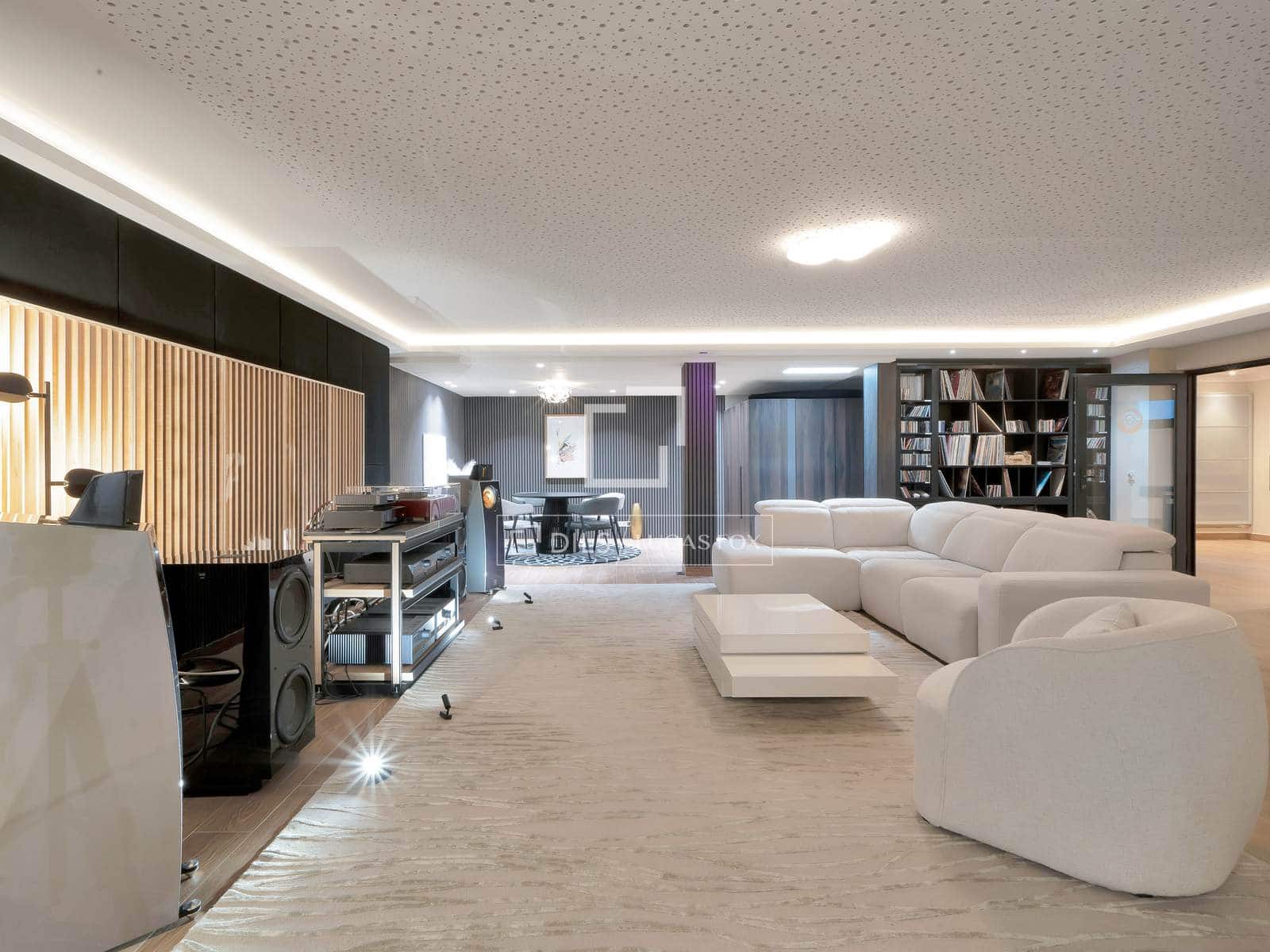 5 makuuhuone Huvila myytävänä paikassa Marbella mukana uima-altaan 
autotalli - 3 550 000 € (Ref: 10147924)