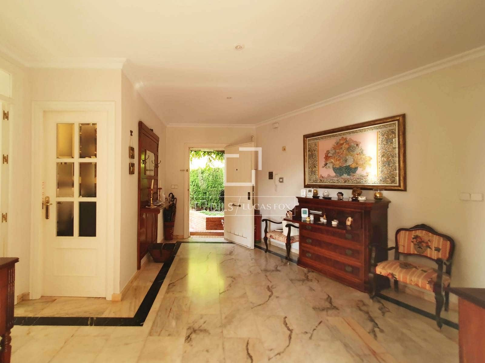 4 bedroom Villa for sale in Malaga city with pool garage - € 1,700,000 (Ref: 10147998)