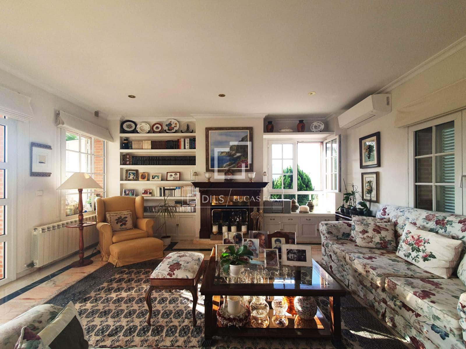 4 bedroom Villa for sale in Malaga city with pool garage - € 1,700,000 (Ref: 10147998)