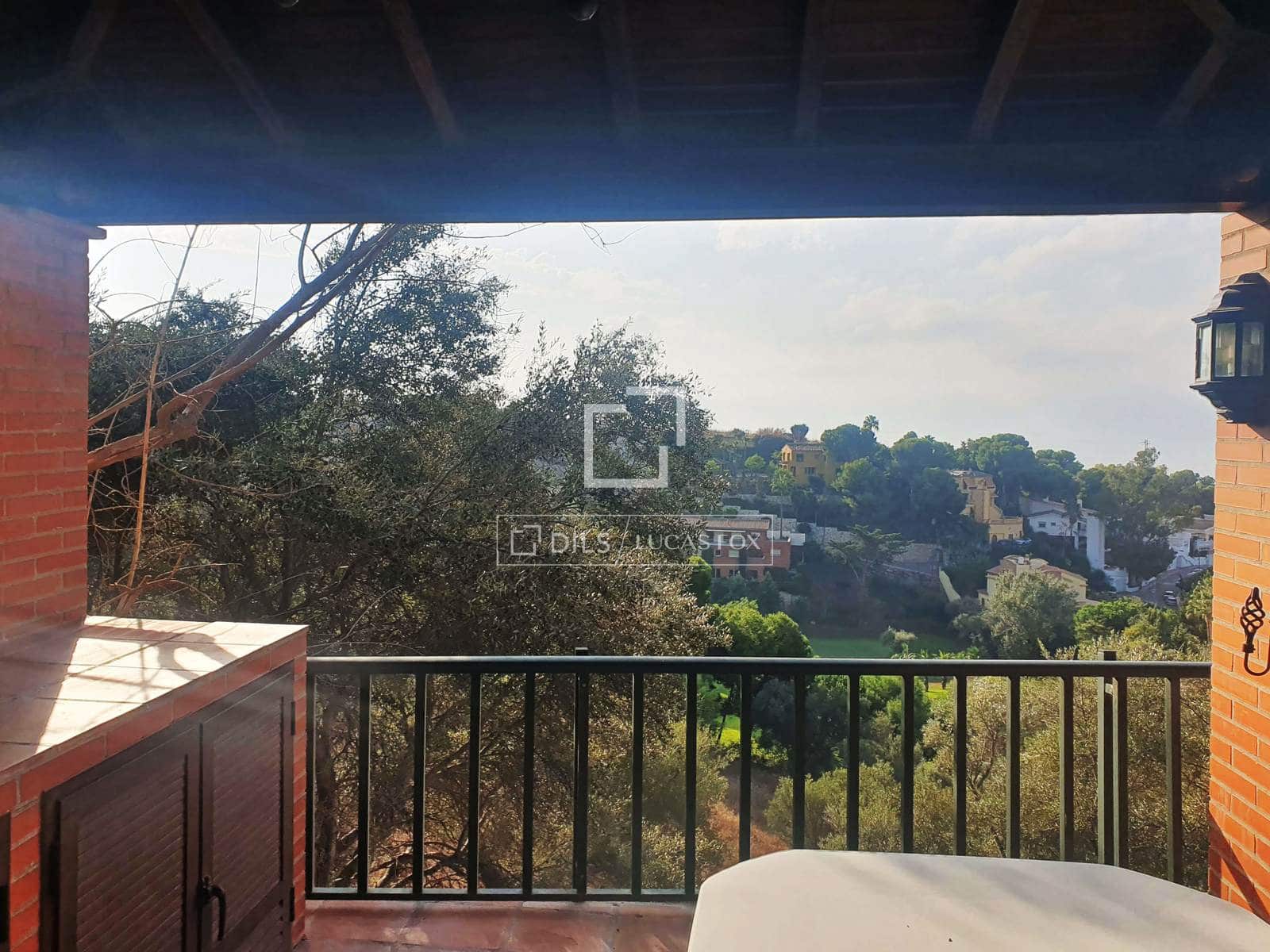 4 bedroom Villa for sale in Malaga city with pool garage - € 1,700,000 (Ref: 10147998)