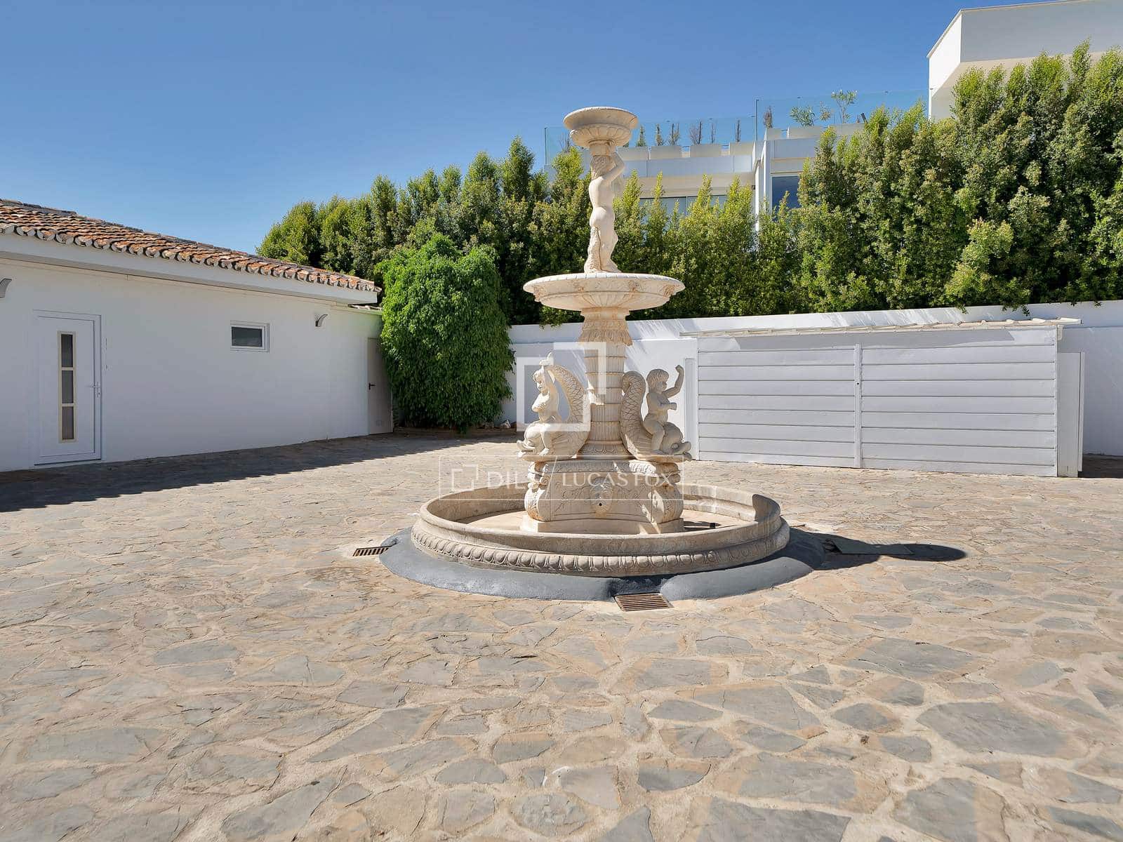 7 quarto Moradia para venda em Marbella com piscina garagem - 2 180 000 € (Ref: 10148001)