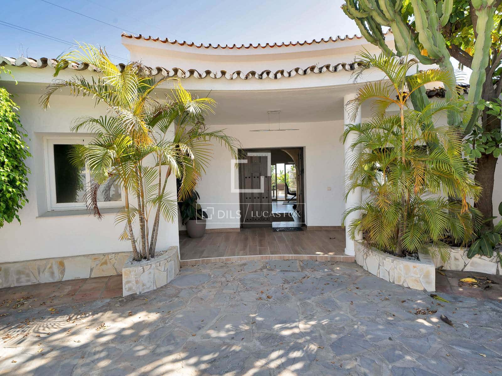 7 quarto Moradia para venda em Marbella com piscina garagem - 2 180 000 € (Ref: 10148001)
