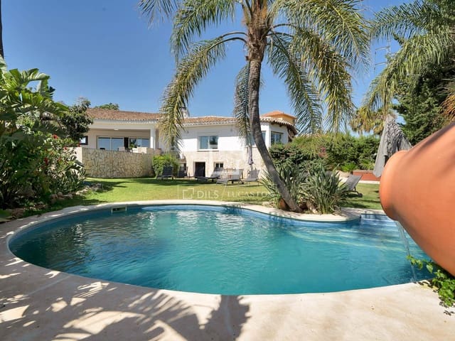 7 quarto Moradia para venda em Marbella com piscina garagem - 2 180 000 € (Ref: 10148001)