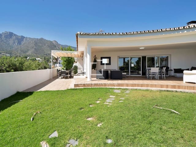 7 quarto Moradia para venda em Marbella com piscina garagem - 2 180 000 € (Ref: 10148001)