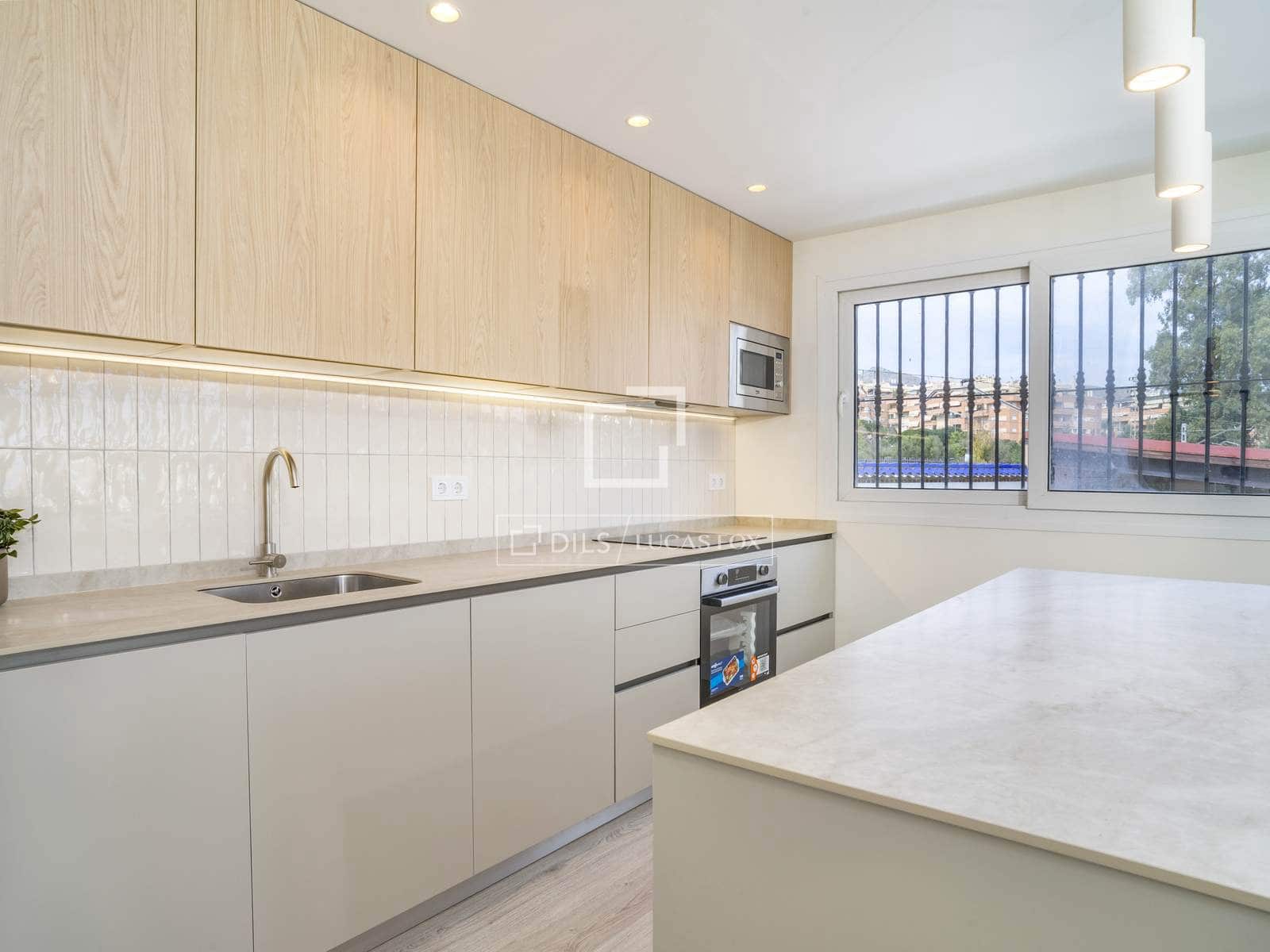 5 sypialnia Willa na sprzedaż w Benalmadena z basenem garażem - 950 000 € (Ref: 10148127)