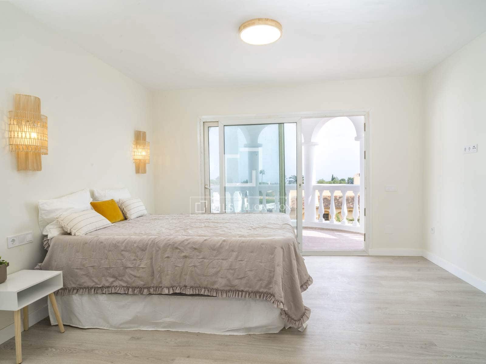 5 sypialnia Willa na sprzedaż w Benalmadena z basenem garażem - 950 000 € (Ref: 10148127)