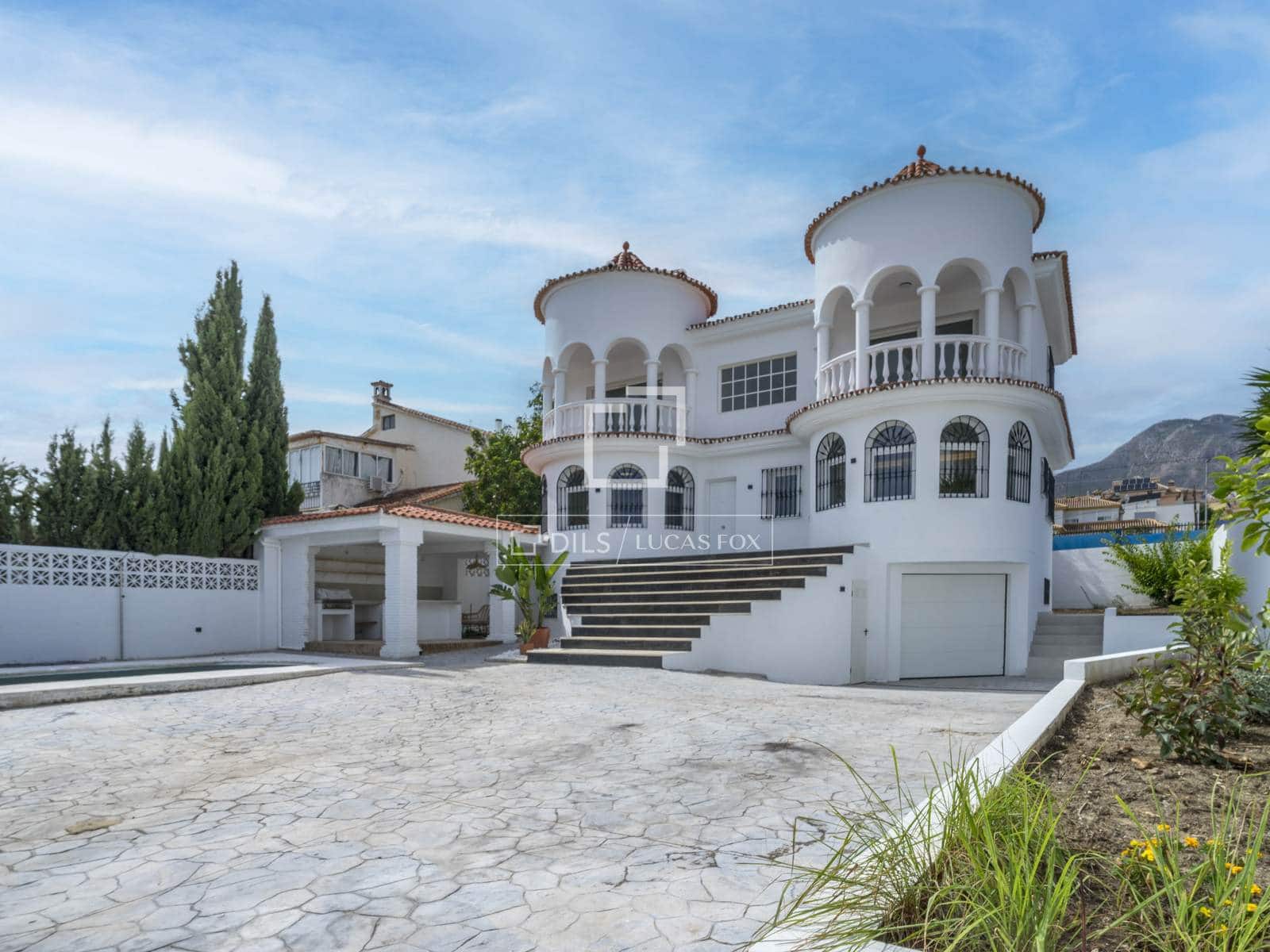 5 sypialnia Willa na sprzedaż w Benalmadena z basenem garażem - 950 000 € (Ref: 10148127)