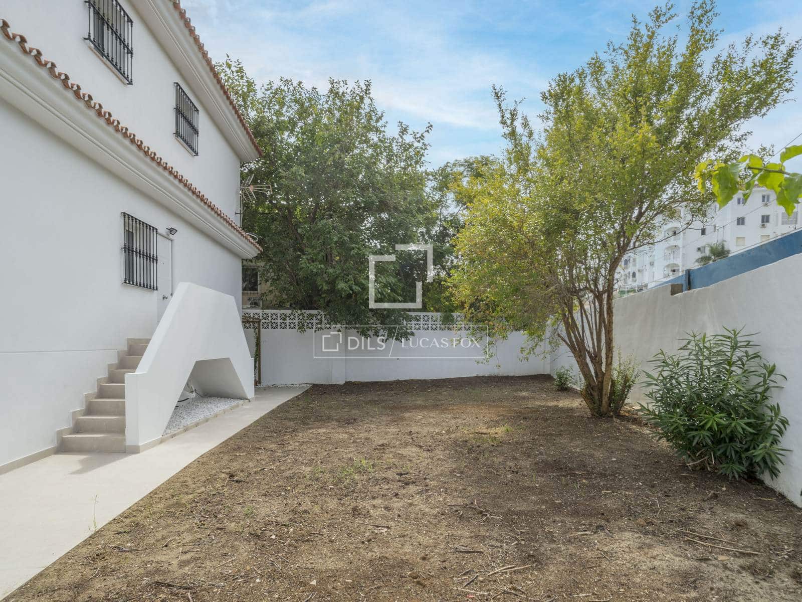 5 sypialnia Willa na sprzedaż w Benalmadena z basenem garażem - 950 000 € (Ref: 10148127)