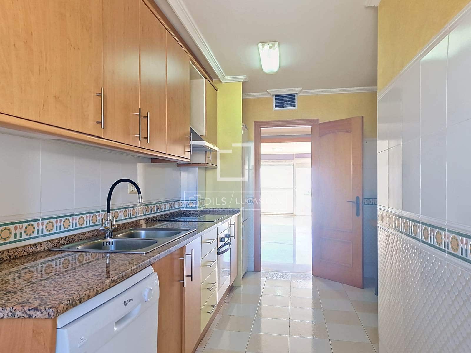3 slaapkamer Appartement te koop in Cubelles met garage - € 395.000 (Ref: 10148128)