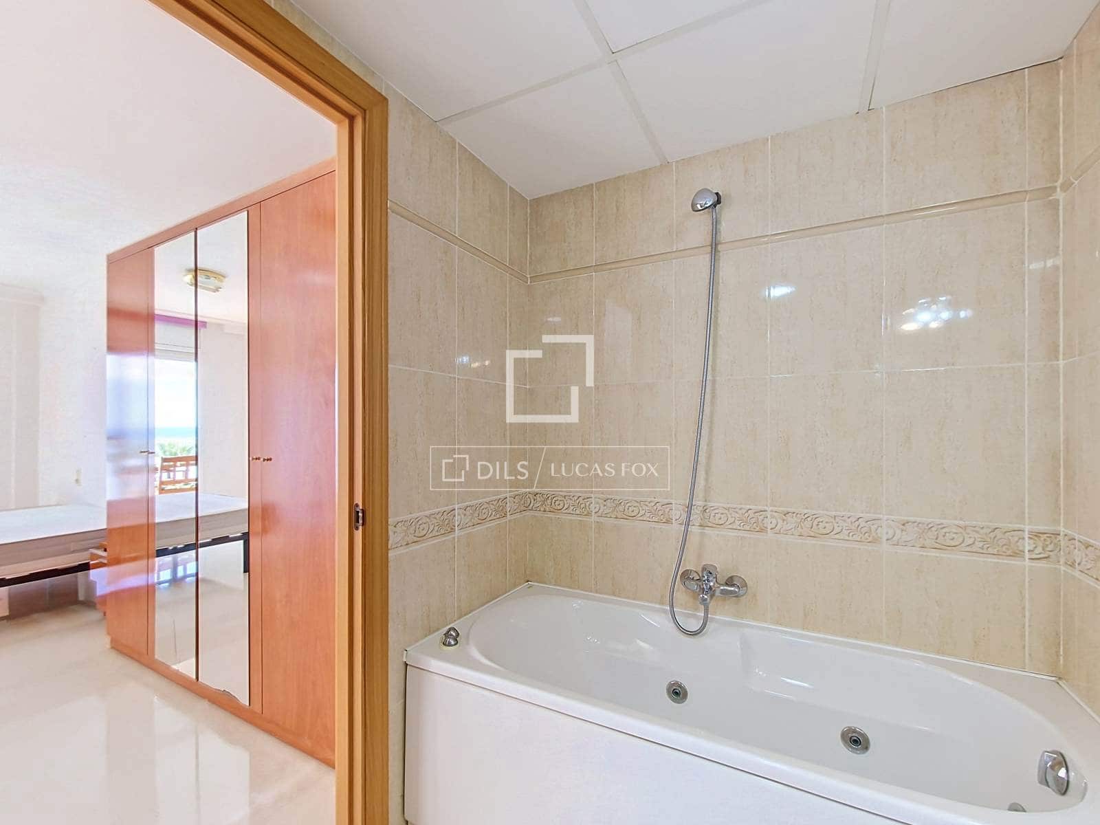 3 slaapkamer Appartement te koop in Cubelles met garage - € 395.000 (Ref: 10148128)