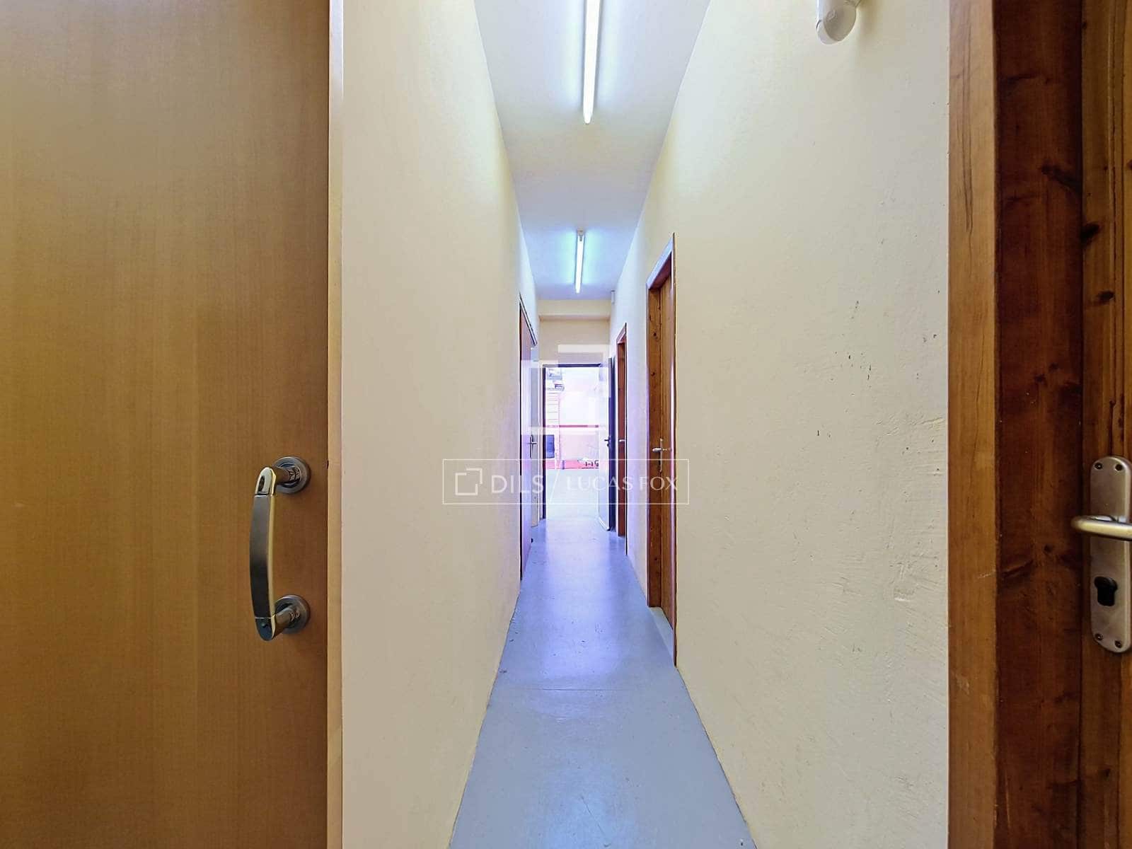 7 soverom Villa til salgs i Cunit med svømmebasseng garasje - € 1 200 000 (Ref: 10148129)