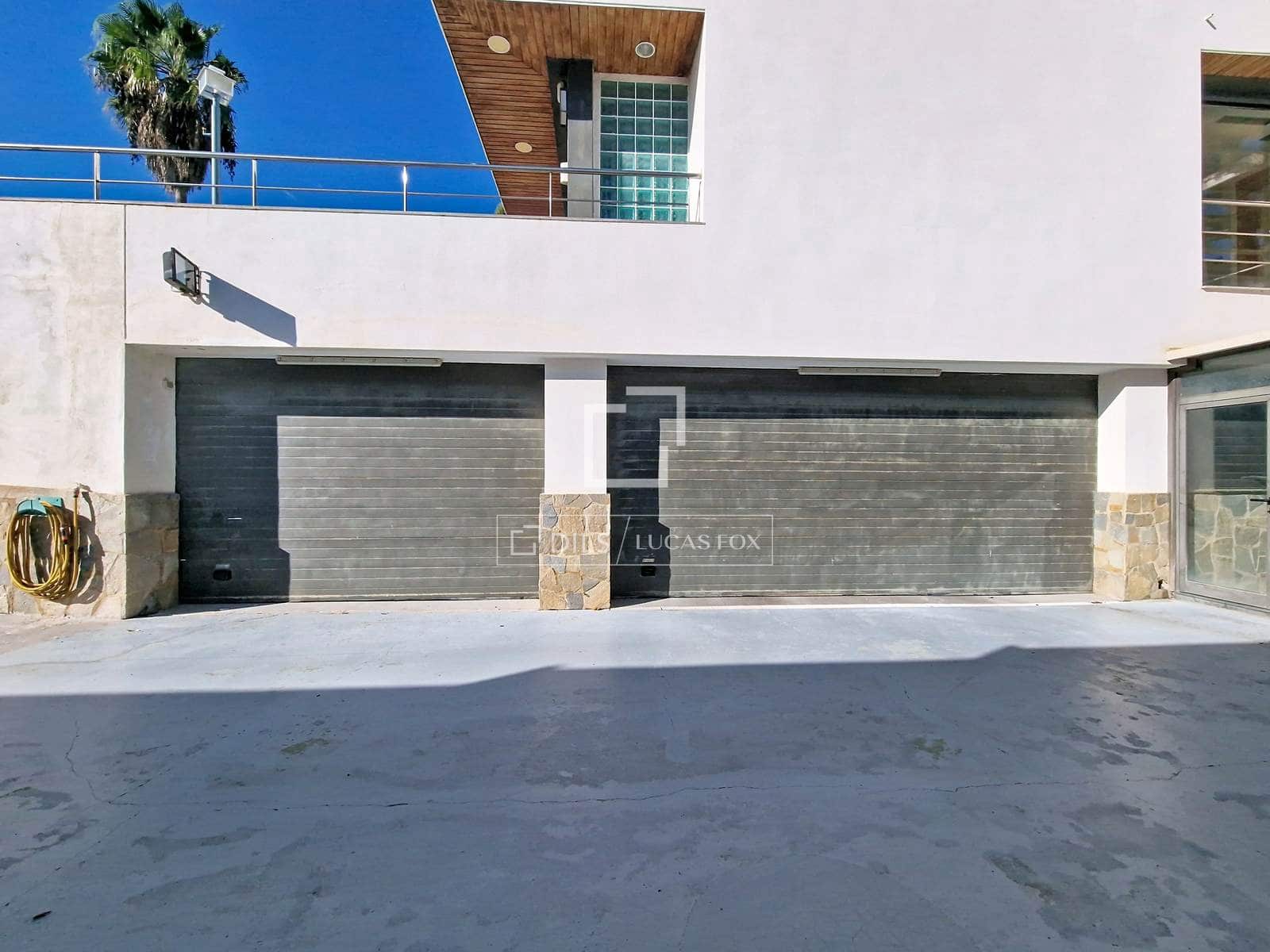 7 soverom Villa til salgs i Cunit med svømmebasseng garasje - € 1 200 000 (Ref: 10148129)